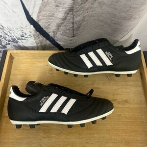 adidas Copa Mundial Shoes for Men, Size 10US - Black